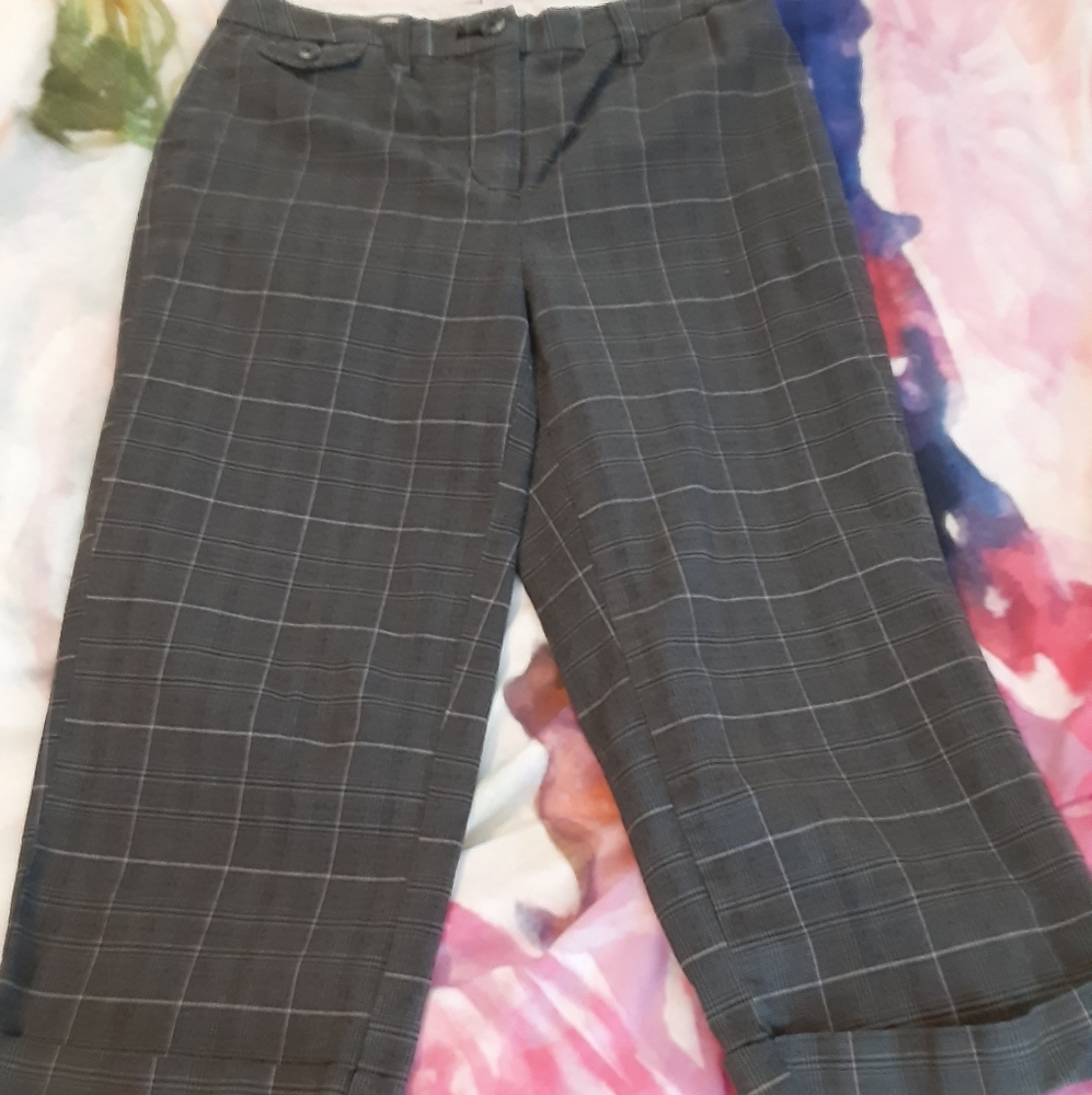 Style & Co. Capris
